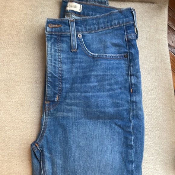 Madewell 11" High-Rise Skinny Jeans in Maricopa Wash - Picture 7 of 7